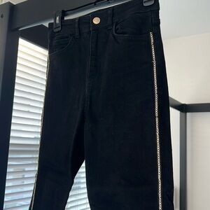Beautiful Zara Black Jeans with gold chain detail!